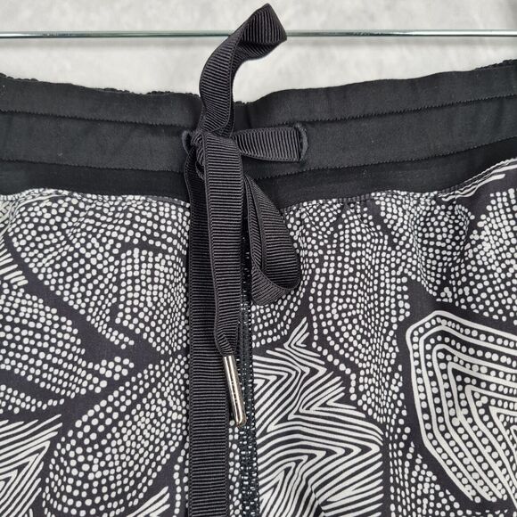 Lululemon Hotty Hot Shorts Womens 8 Black White Lined 2" Regular Gym Running - Picture 4 of 16